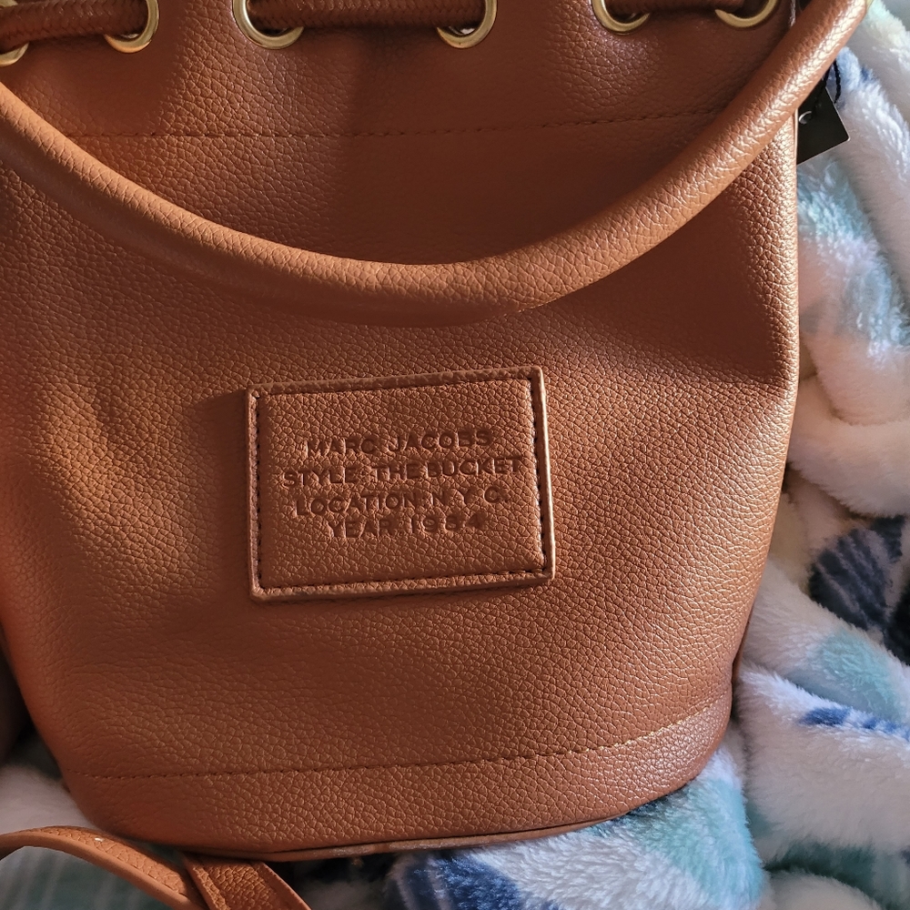 Crossbody Tote